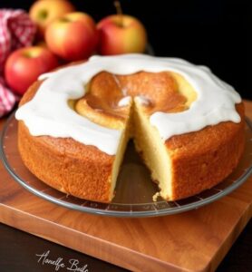 Classic and Simple Apple Charlotte